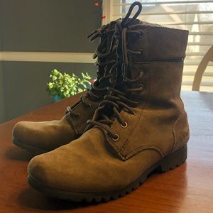 scheels sperry boots